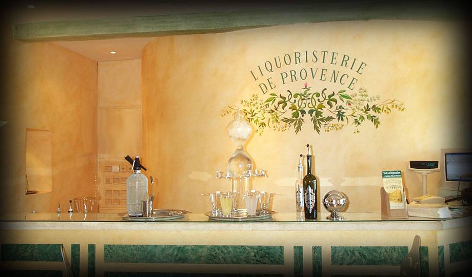 De nouveaux spiritueux pour la Liquoristerie de Provence